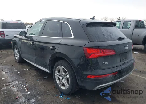 2019 Audi Q5 45 Premium z USA, uszkodzony, nr VIN WA1ANAFY7K2065244
